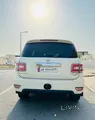 نيسان باترول بلاتينيوم 2010 - 7 مقاعد، دفع رباعي، بنزين، داخلية جلد، بسعر 33,000 ريال قطري